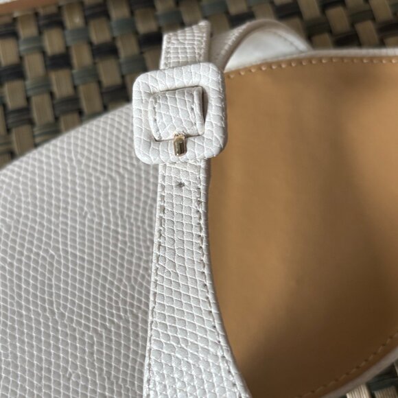 J Crew Women Textured low heel ankle-strap sandals SZ: 9.5 IVORY - Picture 5 of 16